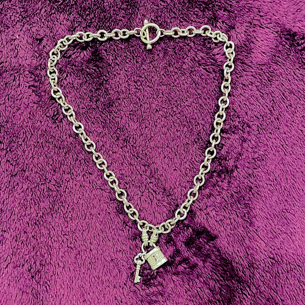 Kay Jewelers diamond necklace
